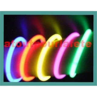 Bracelets lumineux 20 cm - tube de 100 - couleurs assortis