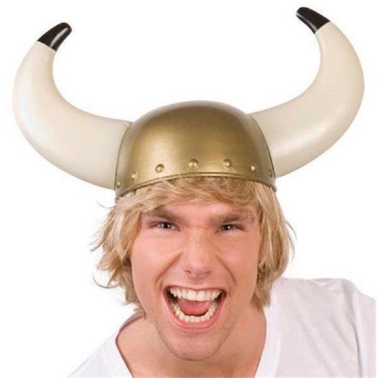 Casque de Viking à grandes cornes