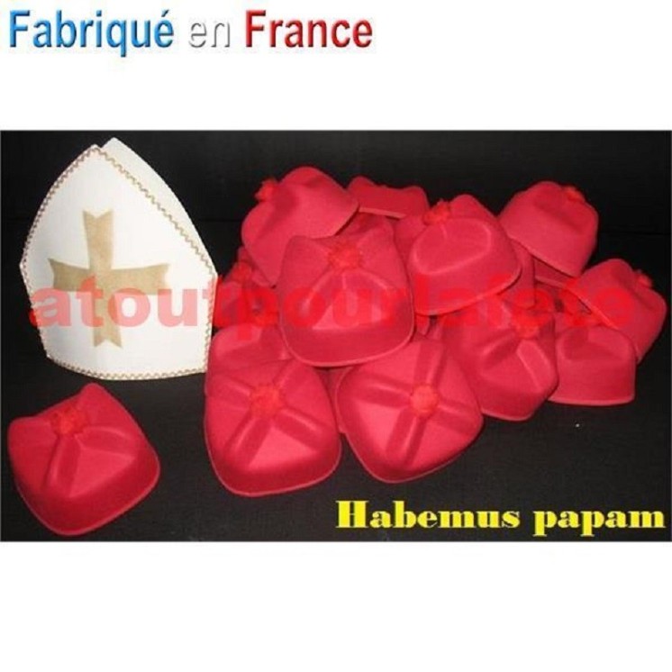 Set Habemus Papam (1 coiffe de Pape et 12 coiffes de Cardinaux)