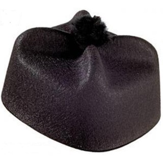 Chapeau  barette de Curé 
qui complètera votre deguisement de Don Camillo